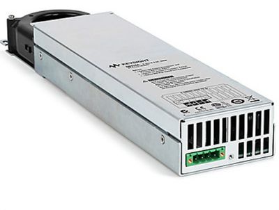 N6776A | Module 100 V / 3 A pour les alimentations de la série N6700, puissance 300 W 