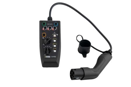 P01191309 | Adaptateur pour borne de recharge IRVE AC type 2. Tests selon l’IEC 61851-1. 