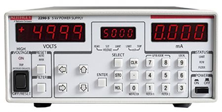 2290E-5 | Alimentation numérique 1 voie programmable, 5 kV / 5 mA, puissance 55 W 