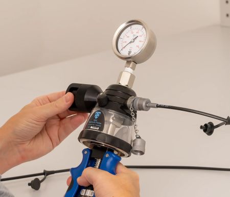 7095 | Kit de calibration pour pompes hydrauliques (0 à 700 bar) 