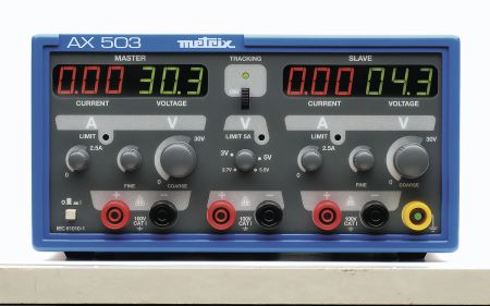 AX0503A | Alimentation de laboratoire triple voies 2x30V/1x5,5V 