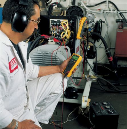 FLUKE-179/F | Multimètre thermomètre portable TRMS AC, 6 000 points 