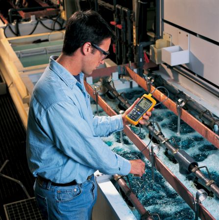 FLUKE-54-2B-60 | Thermomètre numérique 2 voies thermocouples, 60 Hz 