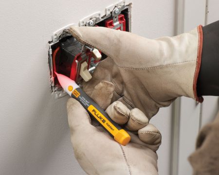 FL2AC | Détecteur de tension VoltAlert 200 à 1 000 V AC, FLUKE-2AC 