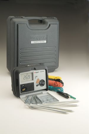 DET4TR2 | Mesureur de terre et de résistivité 4 fils jusqu'à 20 kΩ, alimenté par batterie rechargeable