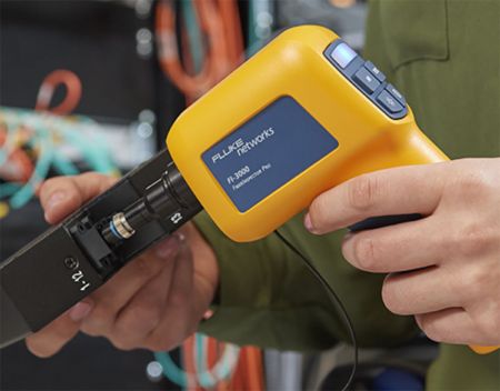 FI 3000 FiberInspector™ Pro MPO Camera Fluke Networks