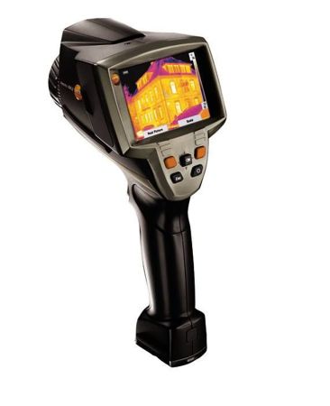 05600882 | Caméra thermique Testo 882, 320 x 240 px, -20°C à 350°C, IP54, marqueur Laser 