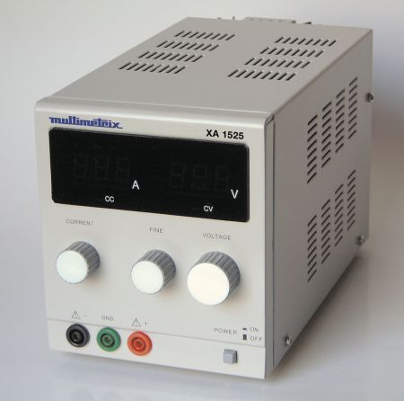 XA1525 | Alimentation numérique simple 15 V / 2,5 A 