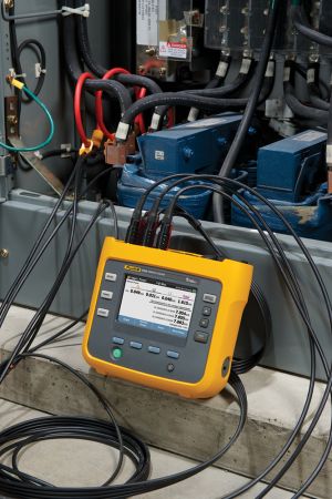 Améliorez l'efficacité de votre enregistreur de qualité d'énergie Fluke grâce à Energy Analyze +
