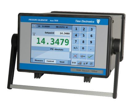 7030 | Contrôleur de pression 10 MPa avec écran tactile 