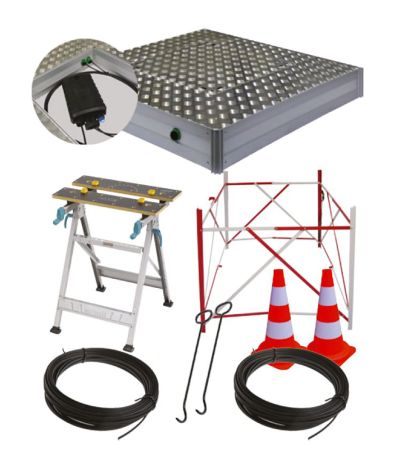 DI071650 | Espace trottoir avec plaque télécom 