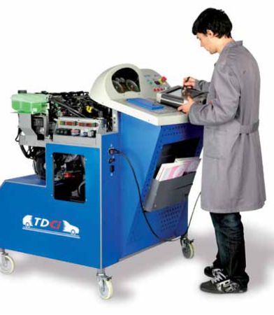 EAU-961 | Banc moteur diesel à injection directe, avec filtre à particules 