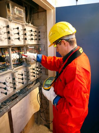 FL1653B | Testeur d'installations électriques 1 000 MΩ selon NFC15-100, avec résistance de terre