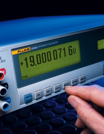 8508A-240 | Multimètre numérique de table TRMS AC, 200 000 000 points 