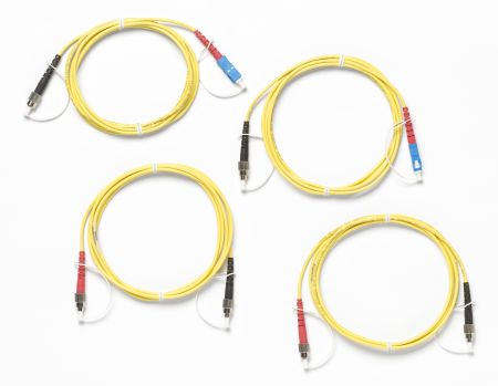 SRC-9-SCFC-KIT | Kit de cordons de test de référence (TRC) monomode, 2m, (2) SC/FC, (2) FC/FC 