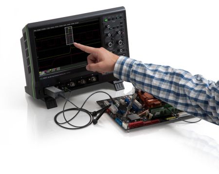 HDO4022 | Oscilloscope numérique 2 voies 200 MHz, 2,5 Géch/s, 12 500 000 points 