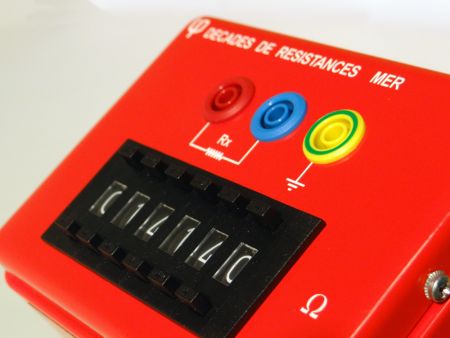 MER | Boîte à décades de résistances x1 Ω à x100 kΩ 