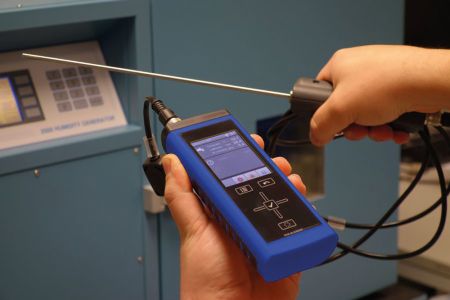 XP400 | Thermo-anémomètre avec écran couleur tactile 