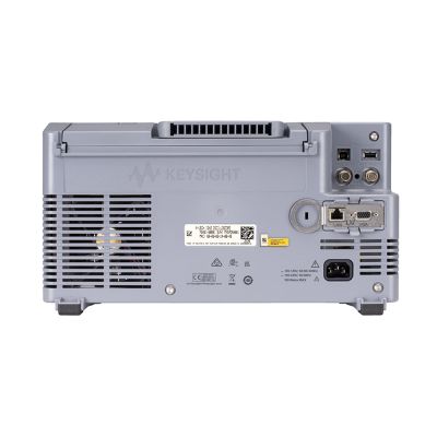 DSOX3014G | Oscilloscope numérique 4 voies 100 MHz, mémoire 2 MPts, 8 bits, écran tactile 8.5'' 