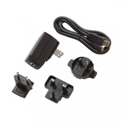 P01651527 | Adaptateur secteur 